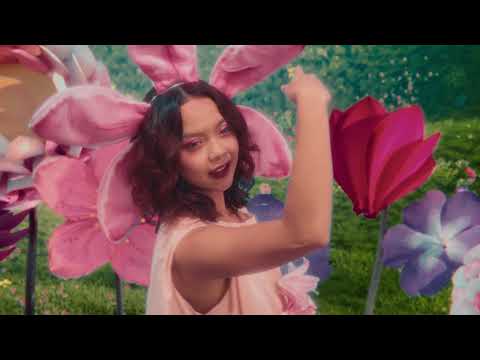 Wanita - Tarrarin (Official Music Video)