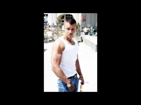 Kollegah feat Slick One Tarek - Ein Junge weint hier nicht (HD)