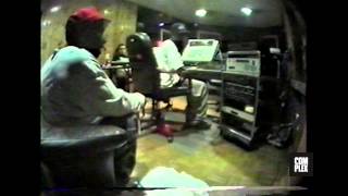 Big L - *RARE* In Studio Footage (Size 'Em Up)