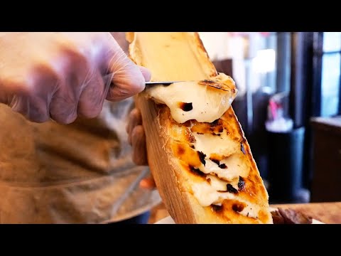 Comida da cidade de Nova York - BIFE E BURGER RACLETTE Manteiga de Alho Filé Mignon NYC