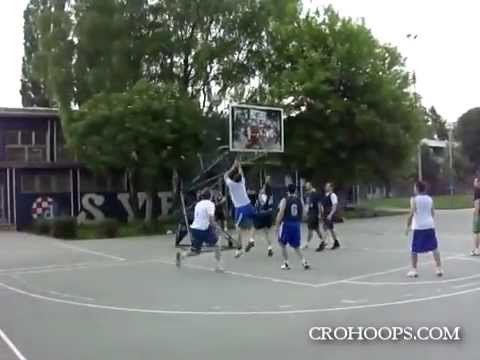 CroHoops Liga 2012 - Bukovac vs Kušlanova - Prva četvrtina (prije prekida zbog kiše)