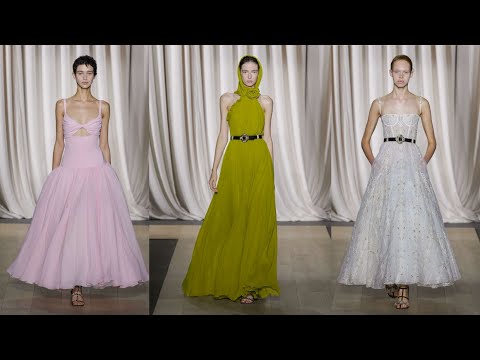 Giambattista Valli Spring Summer 2024 Fashion Show | Paris Fashion Week