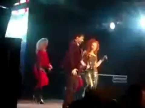 Marina Alieva i Aslan gde ty 240