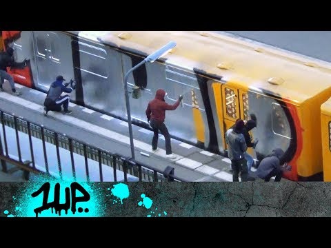 1UP - WHOLECAR - ROPE ESCAPE - BERLIN