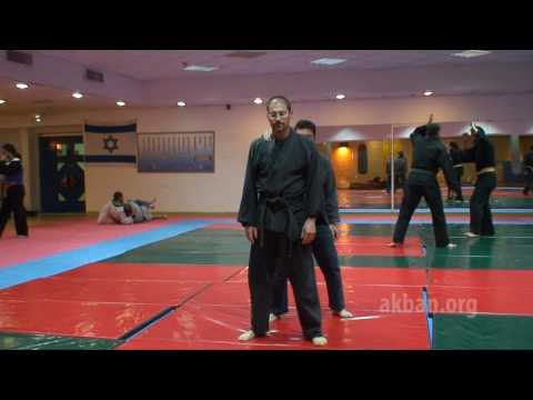 Yubi kudaki no kata - 1st level Gyokko ryu for Akban wiki