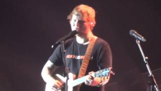 Ed Sheeran - Perfect - Live in Turin (Torino) 16/03/17