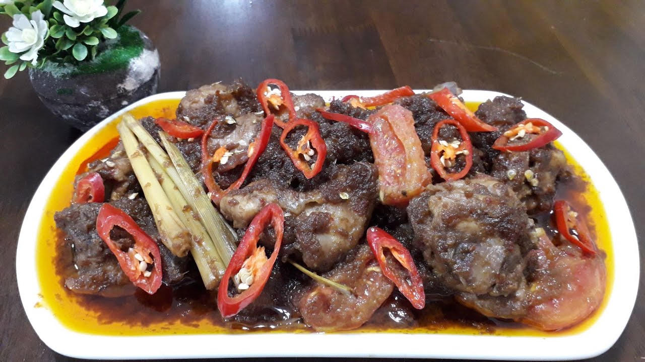 Must Try! Ayam Masak Serai ala Ubenzone