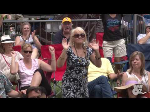 Guitar Slim Jr: "Shotgun" - French Quarter Fest (2015)