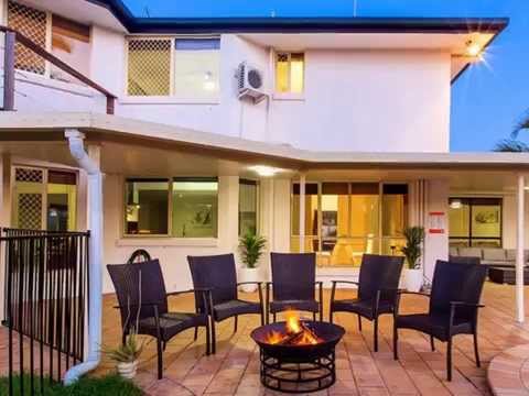 For Sale - 2 Quetta Close, Carindale, Qld 4152