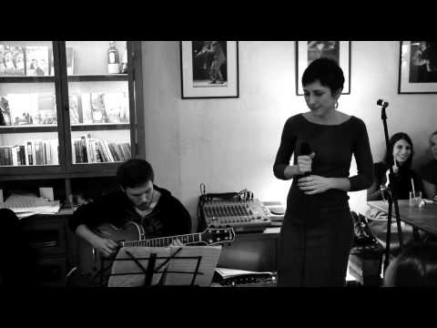 Katerina Kozadinou & Minas Liakos- Crazy In Love live@JAZZ POINT