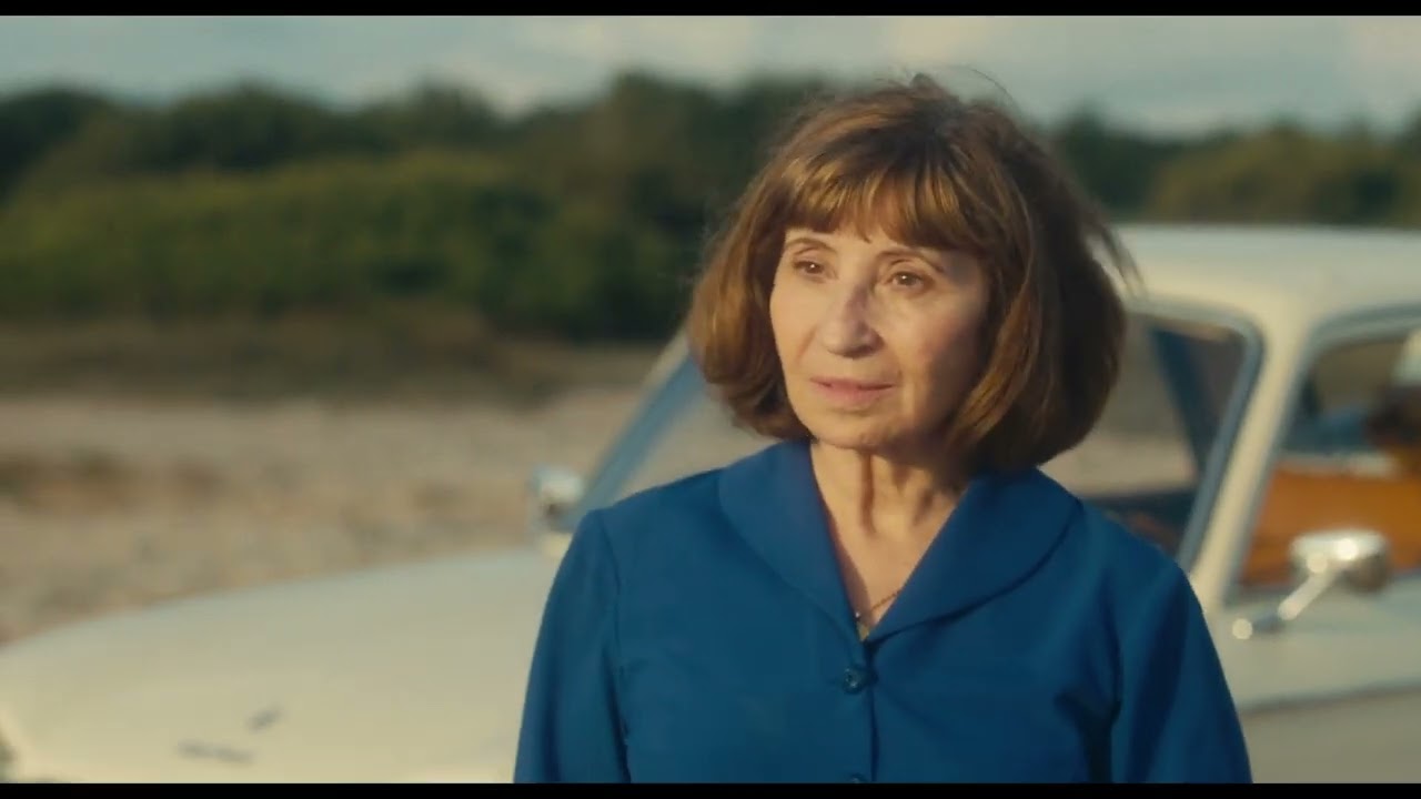 Miniature de la vidéo CHÈRE LOUISE du film Chère Louise