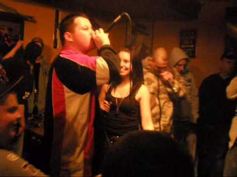 BonN,Teon Noet,Heyou a Leila-Namyslení ( live Malacky Bašta 02.04.10).wmv