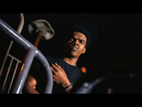 lul booga and Thizzler On The Roof