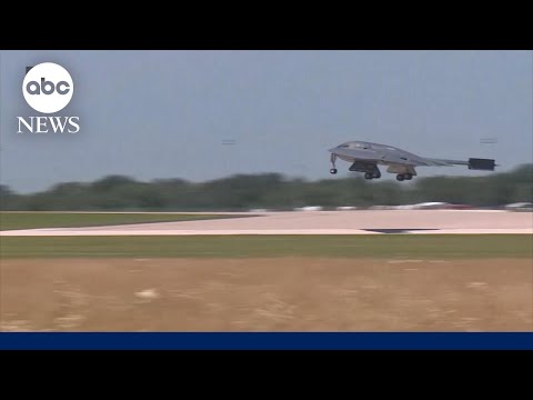 New video shows B-2 bombers returning to Missouri base