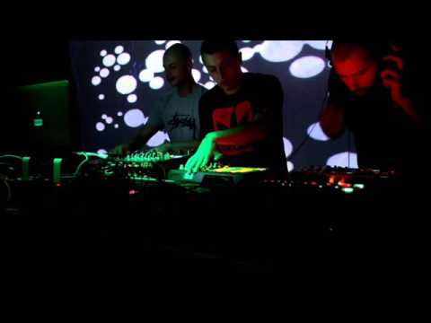 Dark Alliance - Vibration ()