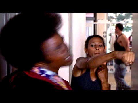 He visits all his former conquests | The Ladies Man | CLIP