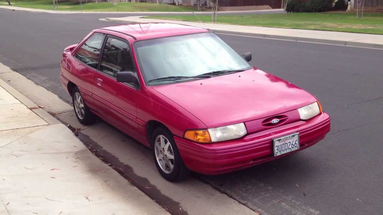 1996 Ford Escort LX Overview