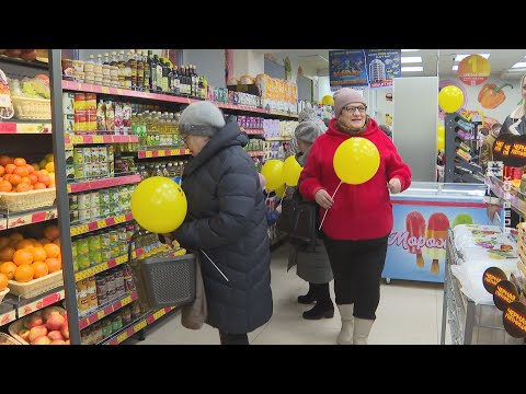 Аптека и магазин открылись в поселке Витьба под Витебском.
Сельчане просили об этом главу области