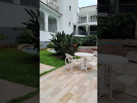 Patio, jardín y piscina_ Hotel  Palace Victoria Centro de Lavras #lavras #minasgerais #brasil #hotel