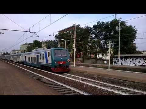 E464 018 XMPR+8 piano ribassato Trenord e XMPR - Sesto San Giovanni 05/07/2016