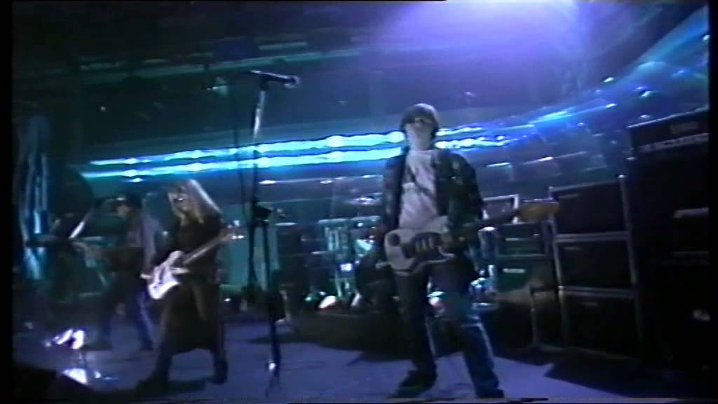 Sonic Youth - Drunken Butterfly (Later With Jools...3rd December 1992) - YouTube