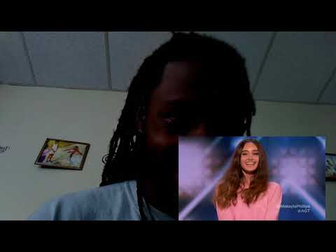 Makayla Phillips 15 years old received golden buzzer