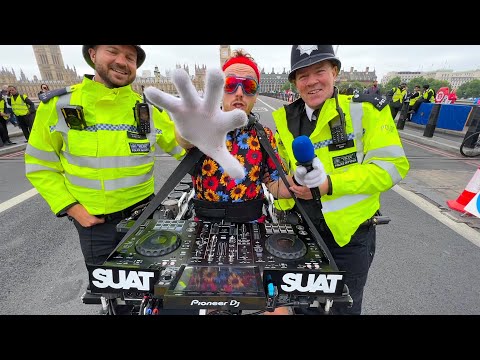 Mobile DJ gets Manhandled by Police