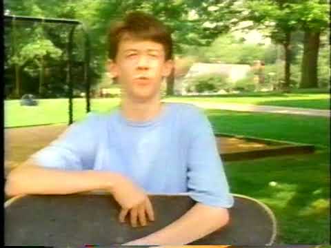 October 2001 - Connect Online with Lindsay Pagano