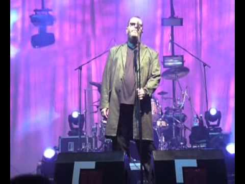 Richard Muller 161009 LV Milovanie v daždi