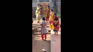 Funny Indian Women fight for Water