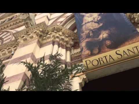 Visiting the old downtown part of Grosseto Italy