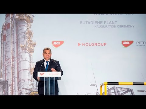 Orbán Viktor a Mol Nyrt. tiszaújvárosi butadién-kinyerő üzemének avatóján.