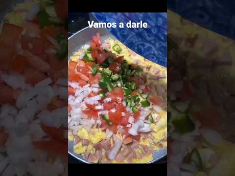 huevos con salchicha #huevos #desayunosfaciles #desayuno #antojos #comidamexicana