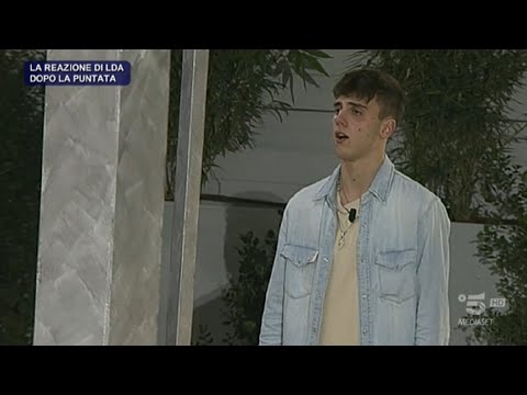 LDA scoppia in lacrime ad Amici dopo lo zero di Anna Pettinelli: "Non ce la faccio più" La puntata d