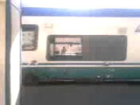 treno regionale 8834 palermo centrale-termini imerese.mp4
