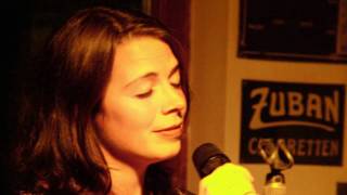 Jessica Born - Finally - mit Piano