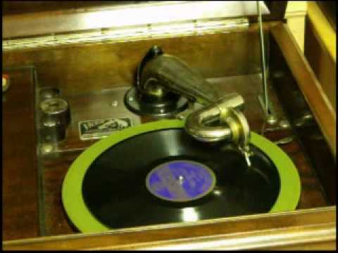 Marion Harris - I Wonder Where My Sweet, Sweet Daddy's Gone (yeah, I corrected this. :D )