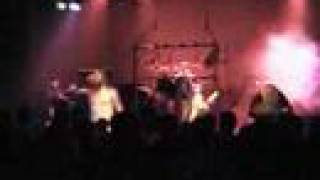 Amon Amarth-The Sound of Eight hooves (live)