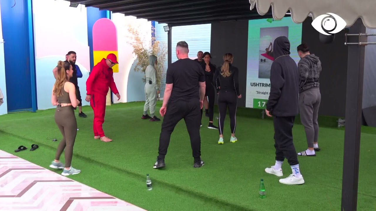 Aulona udhëzon banorët me ushtrimet fizike