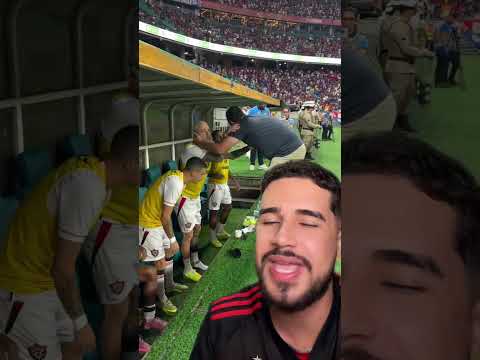 Atitude gigante do Rogério Ceni #bahia #vitoria #rogerioceni #ecbahia #futebol