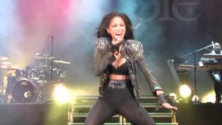 Nicole Scherzinger - Club Banger Nation (Killer Love Tour - Brussels, Belgium 13.02.2012) HD