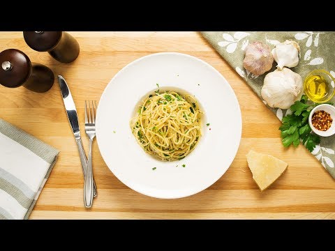 Receita de Espaguete Aglio e Olio - Macarrão Espaguete com Alho e Azeite