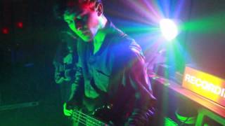 Buddha Trixie - "Nobody Hangs Out" (Live from the Jam Space)