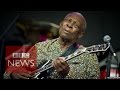BB King on life, blues, Lucille & U2 (2009) - BBC ...