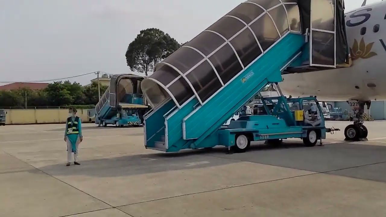 Vietnam Airlines Lounge (Domestic)