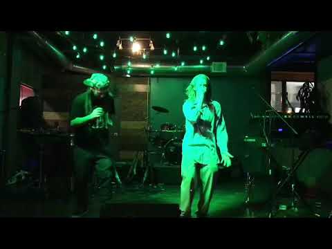 Al Scholl, live art with the Strictly Skunk at Indian Joe Brewing March 2019