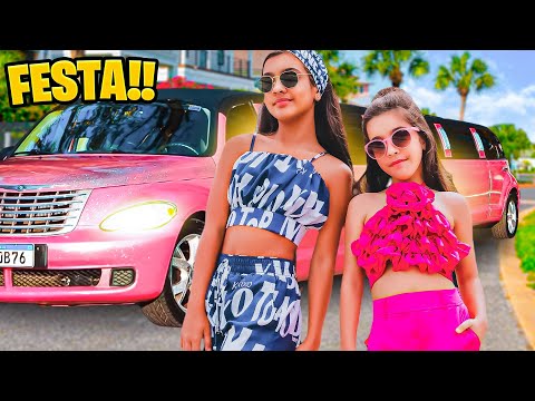 PARTY IN THE LIMOUSINE WITH GIRLS * look what they did at the end 🙈😄