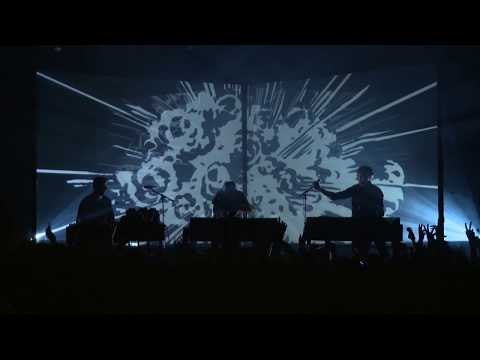 Moderat - Bad Kingdom Live in Prague (Electronic Beats TV)