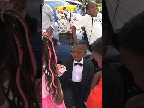 Papa Proposes To Melly, Super Siah Gets Heated