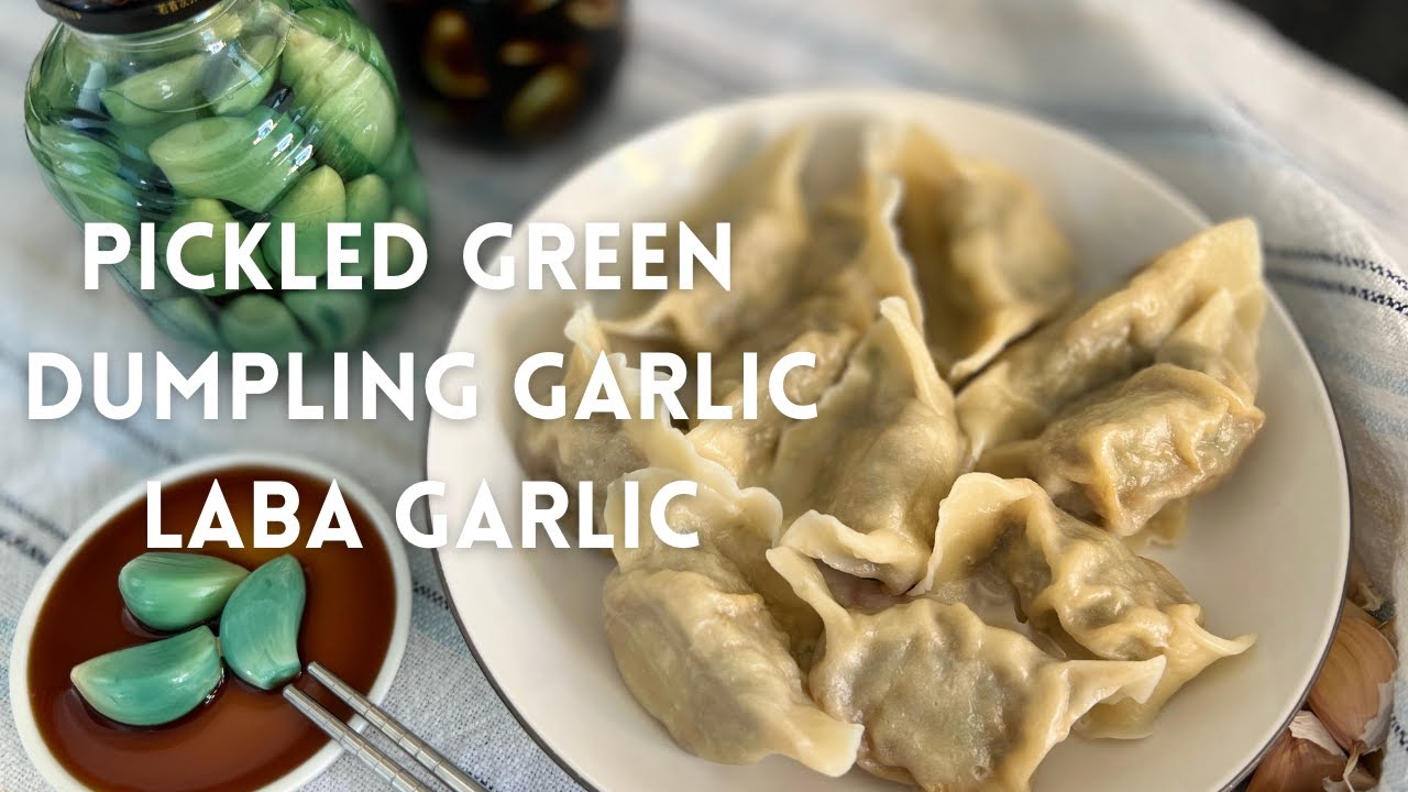 How to Make LaBa Garlic Watch It Turns Green Tips for Green Garlic rice vinegar vs white vinegar 腊八蒜